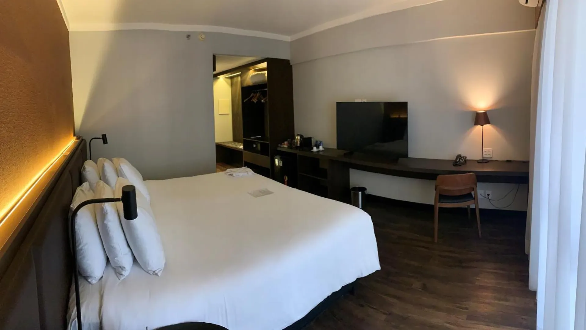 Mercure Sao Paulo Grand Plaza Paulista Hotel